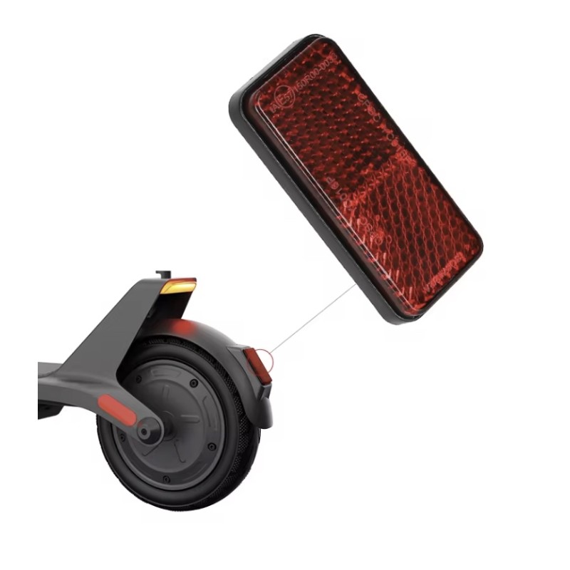 Reflektor für hinteres Schutzblech Xiaomi 4 Lite 2nd Gen E-Scooter  - 1 Kompatibilität: Reflektor für hinteres Schutzblech Xiaom