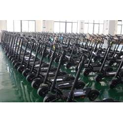 Sharkset RS1 - dva dvyhuny po 1400 Vt - batareya 20 hod - zapas khodu vid 50 do 70 km Sharkset - 17 Sharkset RS1 - dva dvyhuny p