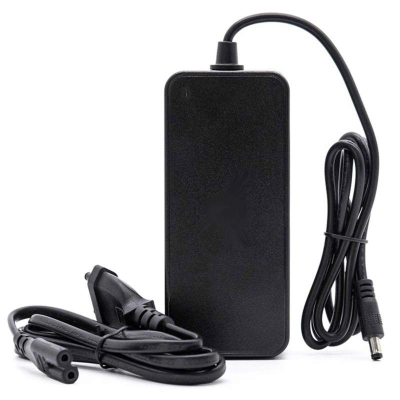 Punjač za skuter ili električni bicikl 42V 2A - 36v - DC 5.5mm konektor  - 1 Punjač za skuter ili električni bicikl 42V 2A - 36v