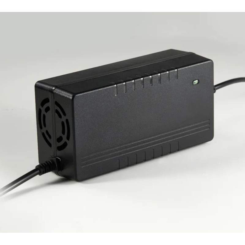 Grígoros fortistís gia ilektrikó skoúter Navee S65 í Navee S65C - meióste ton chróno fórtisis. KROXNE - 1 Grígoros fortistís gia