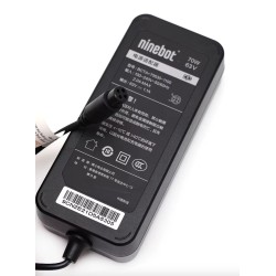 Originalna Nabijacka pre Ninebot Mini S / Mini S Pro 63V 1.1A 70W Segway - Ninebot - 3 Kompatibilita: pre Ninebot Mini S a Mini 